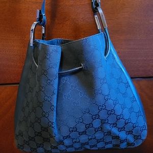 Gucci Bucket Shoulder Bag